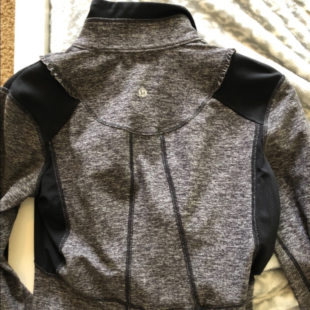 lululemon jacket